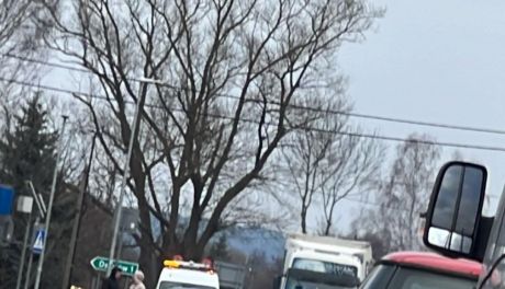 Wypadek z udziałem motocyklisty na trasie Starachowice - Ostrowiec 