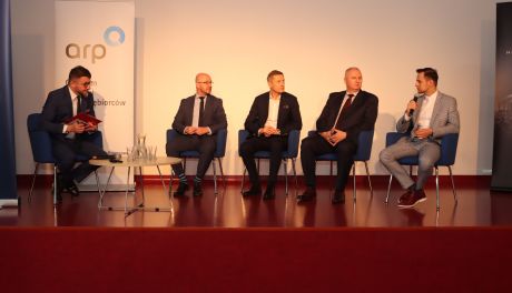 Forum Biznesu i Przedsiębiorczości w Nowinach  zakończone kolejny raz sukcesem (WIDEO)