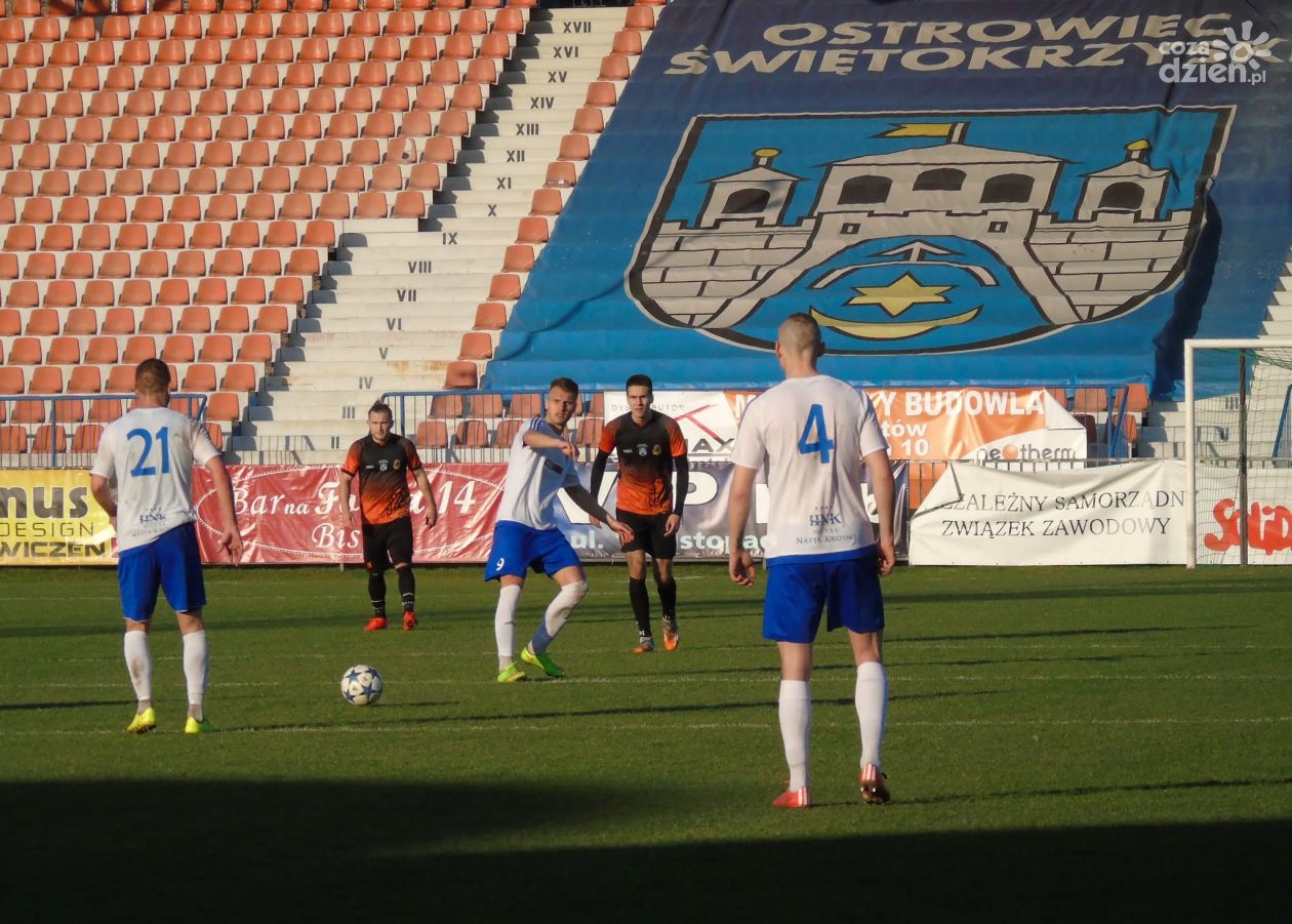 Trzecioligowcy odrabiają zaległości
