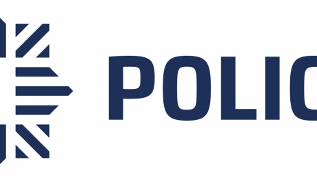 Byli pierwsi na miejscu, udzielili pomocy uwięzionej w aucie