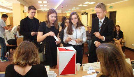 Ostrowiec ma swoich we władzach Młodzieżowego Sejmiku Województwa