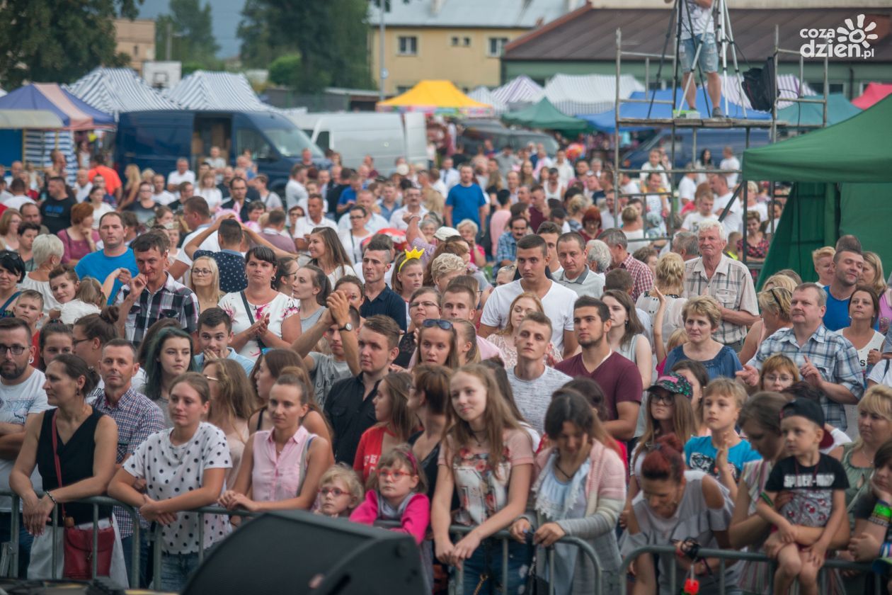 Rzeczniów, Festiwal w Dechę i wielka burza