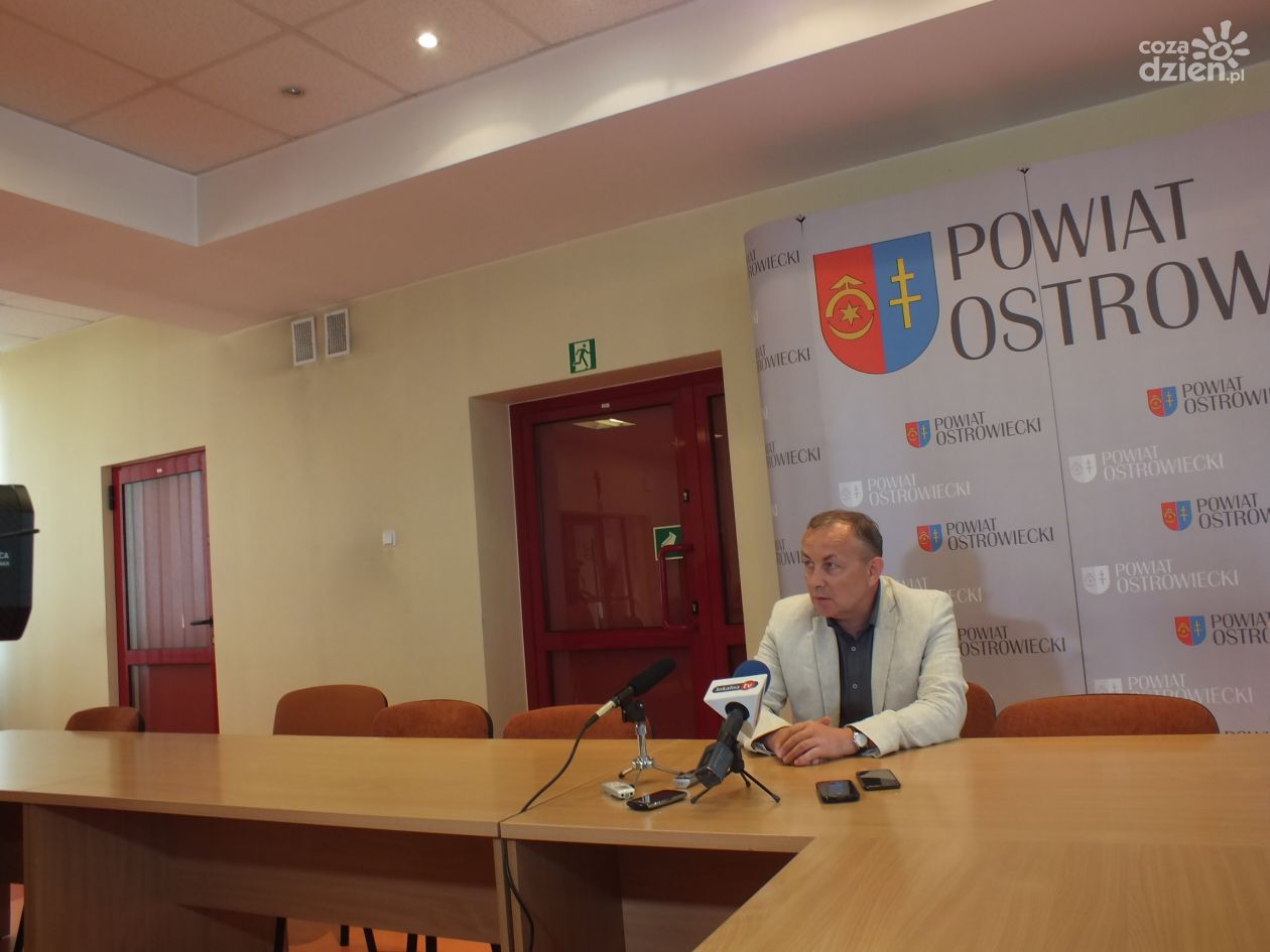 Kto pokieruje najlepszymi szkołami w Ostrowcu?