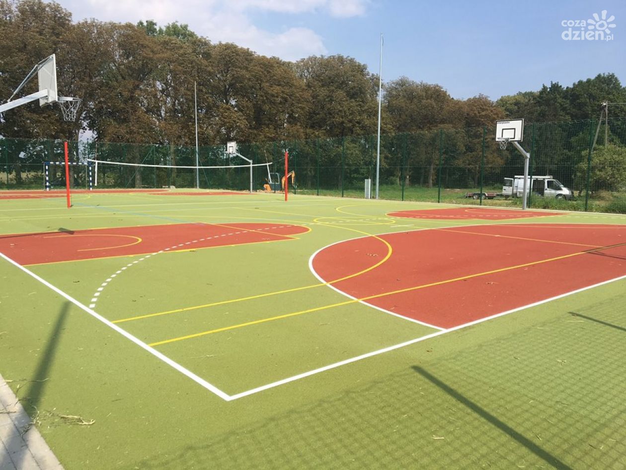 BAŁTÓW - w niedzielę otwarcie nowego boiska