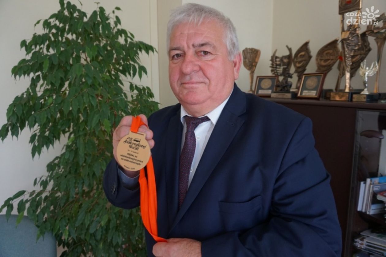 MARCIN MAJCHER burmistrzem na medal