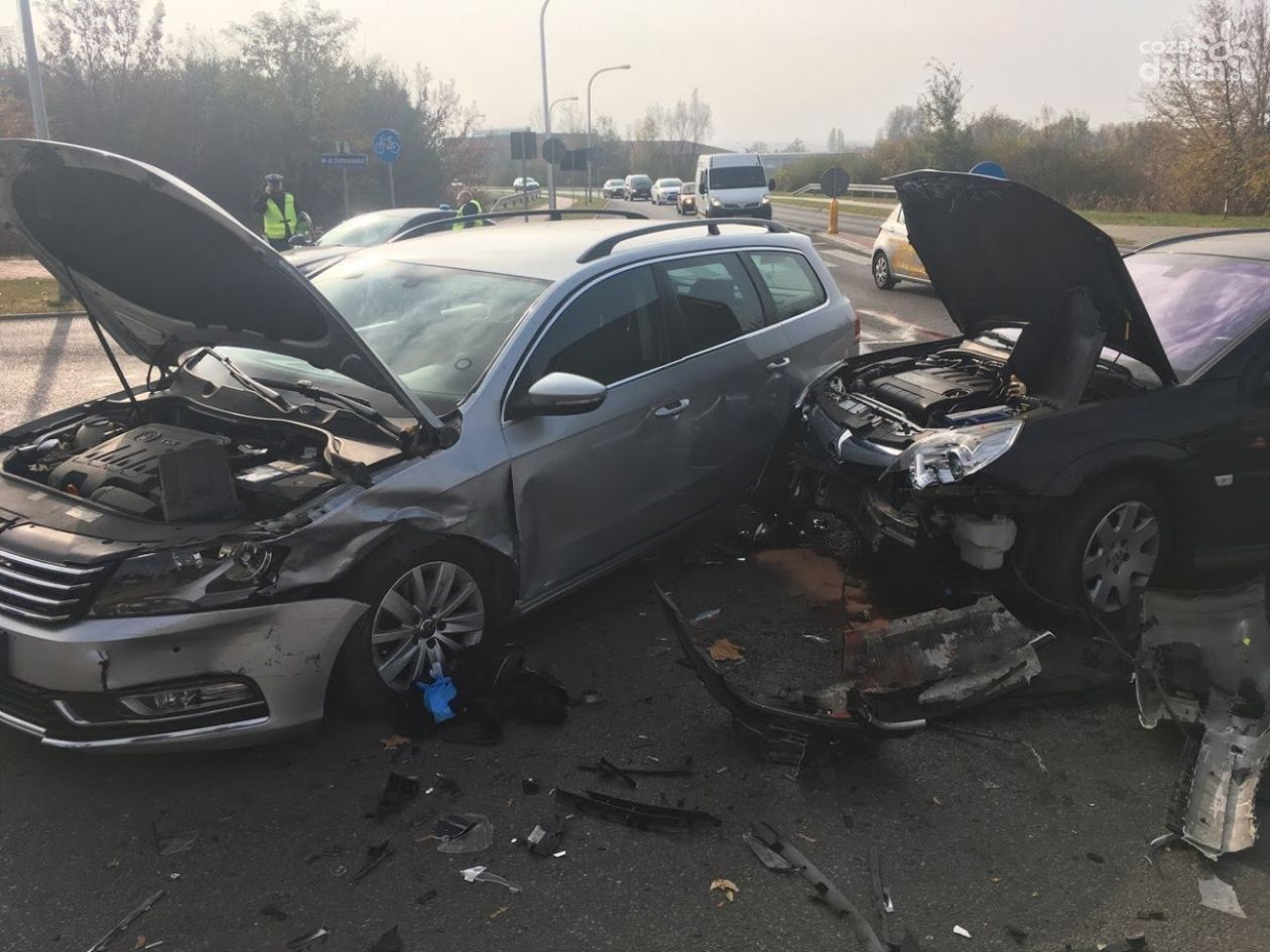 Groźna stłuczka w Ostrowcu 