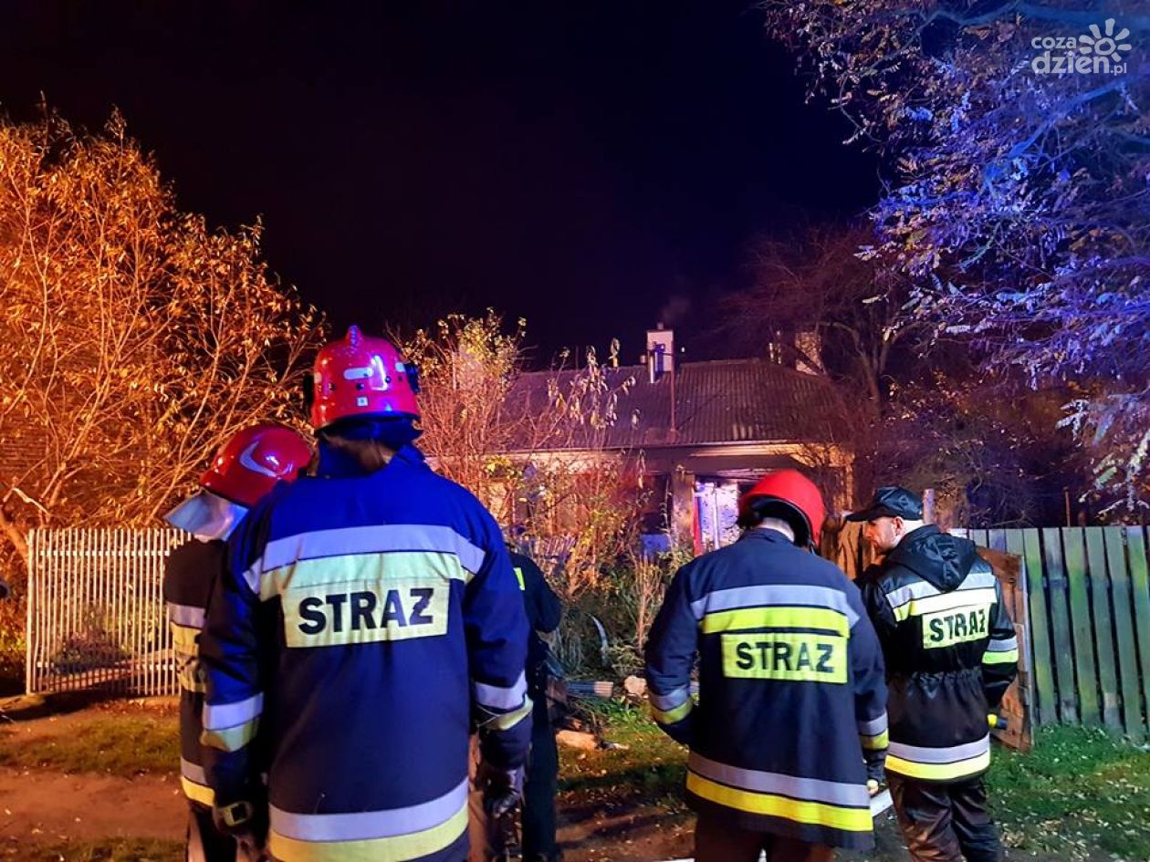 Śmierć w ogniu - w Ostrowcu płonął budynek socjalny
