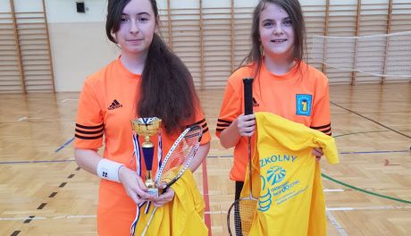 Młode mistrzynie badmintona