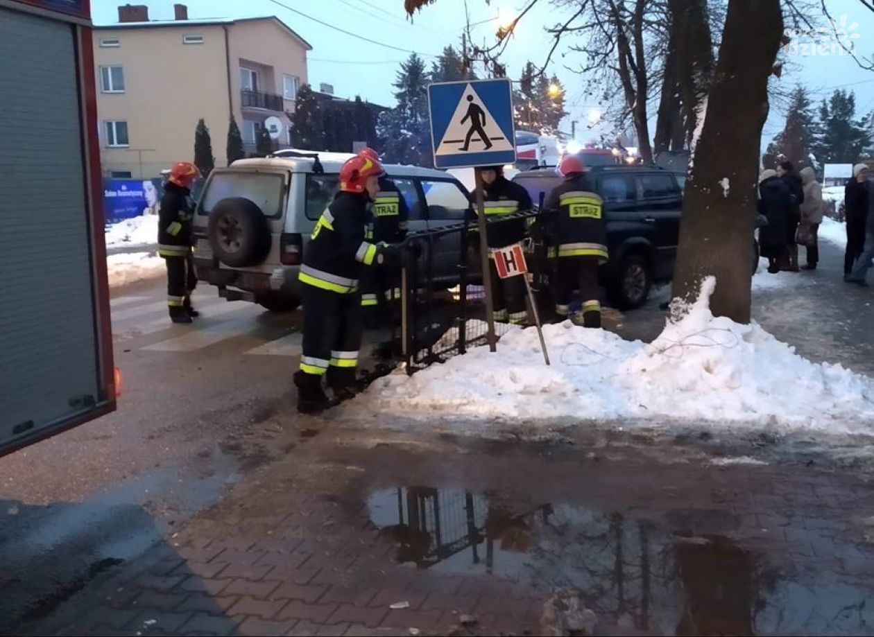 Dwie terenówki zderzyły się w Kunowie
