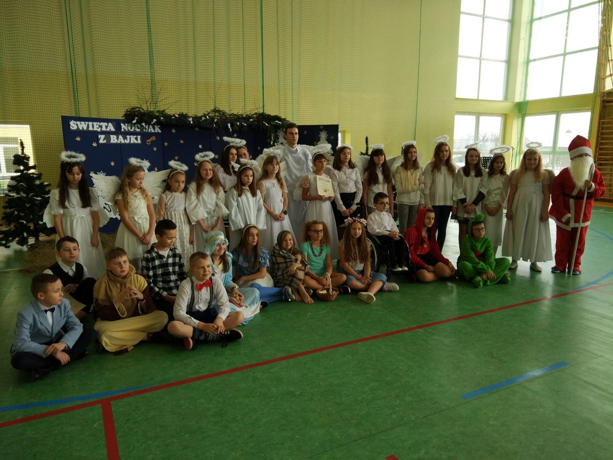 Radosne kolędowanie w ćmielowskim przedszkolu
