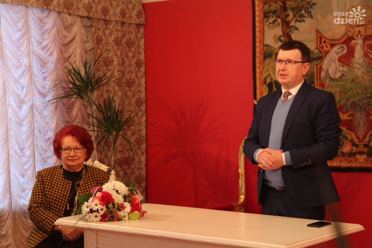 Podziękowania i życzenia dla byłych nauczycieli