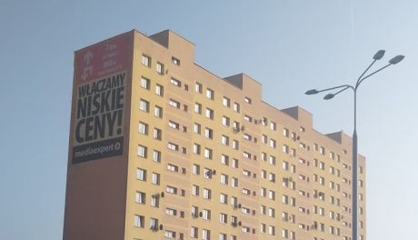 Tragedia na Radwana - mężczyzna skoczył z wieżowca