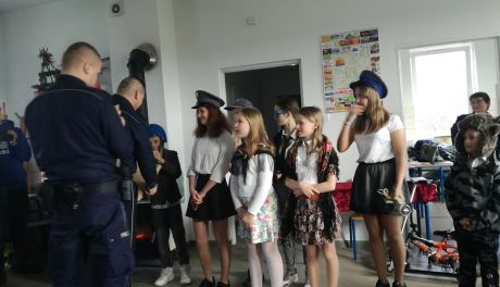 Zrobili niespodziankę policjantom