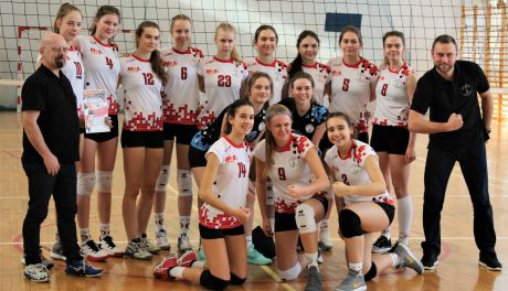 Atena Warszawa najlepsza w Ostrowcu