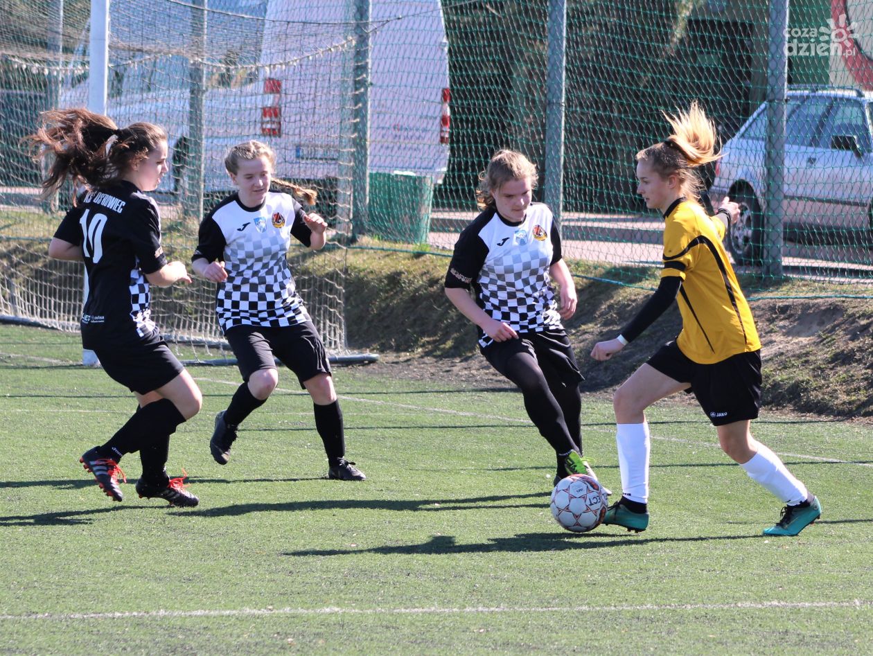 Młode piłkarki KSZO walczą o Centralną Ligę Juniorek