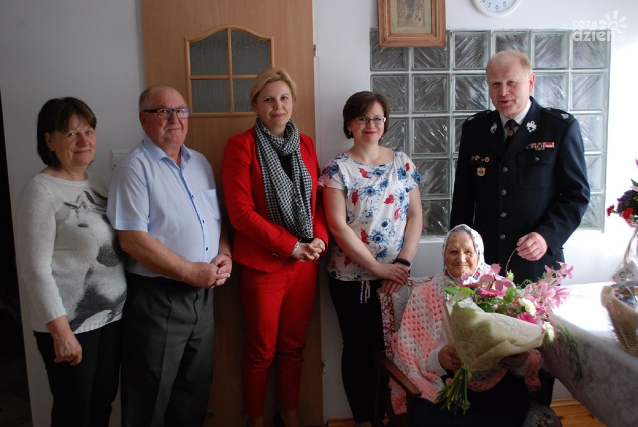 Dwieście lat dla pani Teodozji!