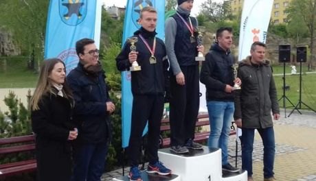 Cztery razy wybiegał podium