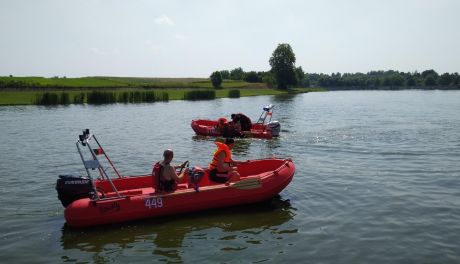 Strażacy ćwiczyli na wodzie
