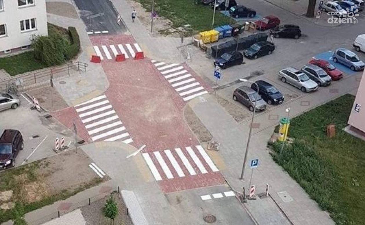 Wyniesione skrzyżowanie i przejście dla pieszych w Starachowicach