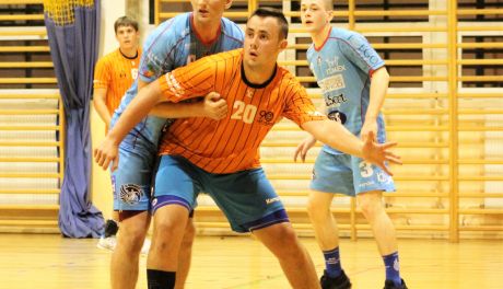 Ciężki dzień szczypiornistów KSZO Odlewnia