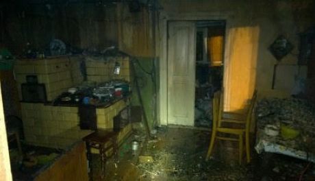 Nocny pożar pustostanu