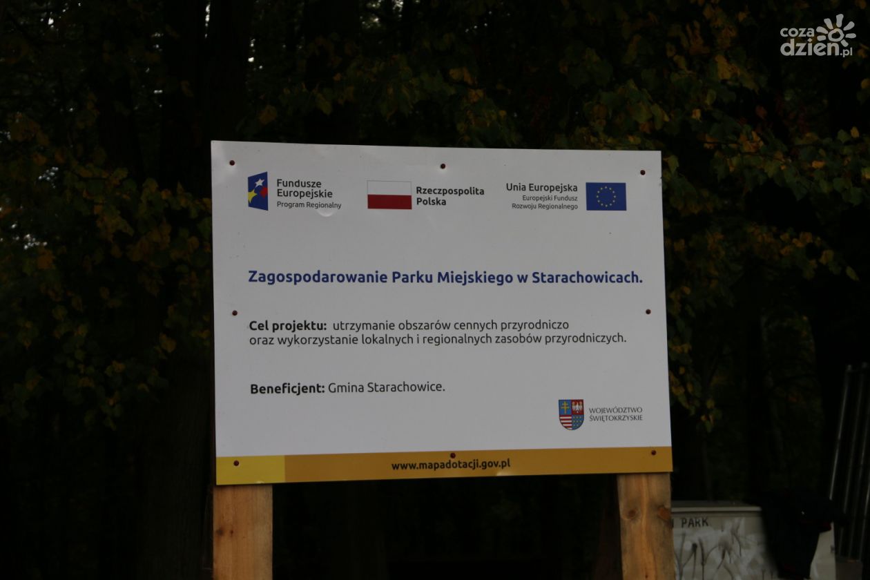 Intensywne prace w Parku Miejskim w Starachowicach 