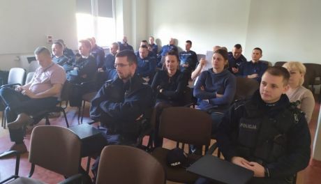 Policjanci z Ostrowca wzięli udział w szkoleniu