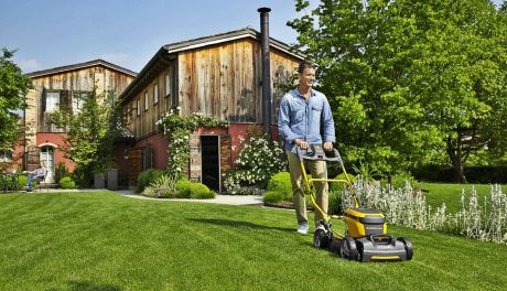 Kosiarki akumulatorowe: EKO pielęgnacja trawnika
