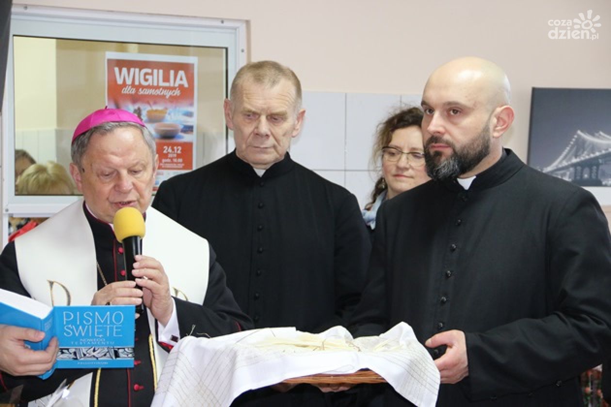 Wspólnie przy wigilijnym stole