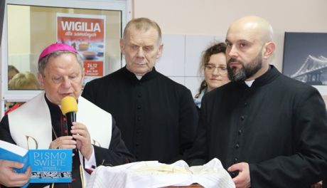 Wspólnie przy wigilijnym stole