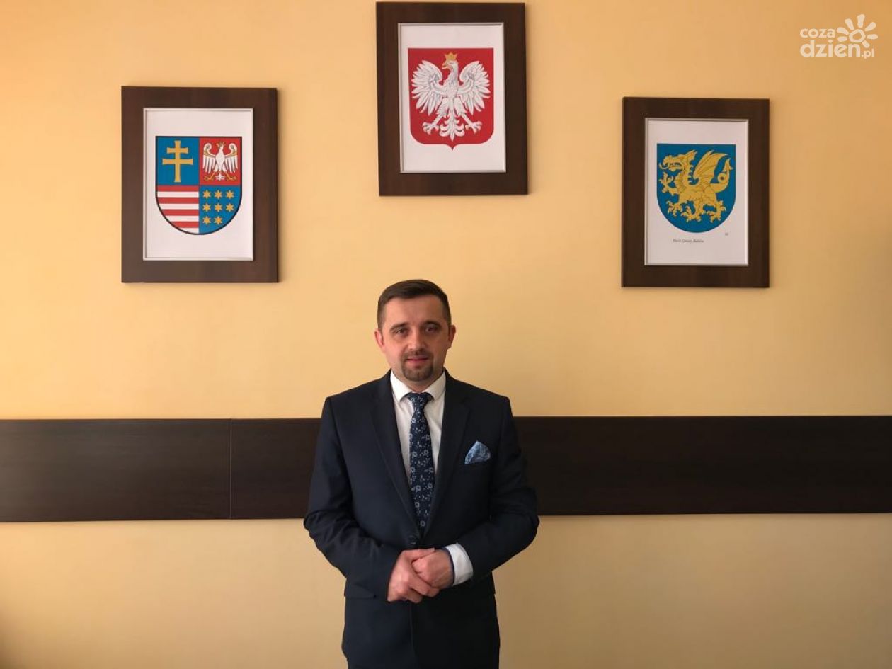 Hubert Żądło: Budżet gminy przyjęła jedna osoba
