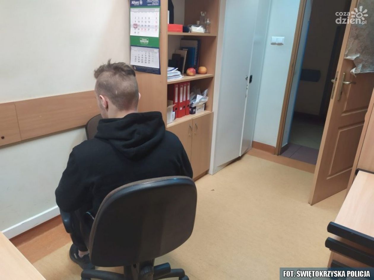 Nastolatek powybijał szyby w szkole