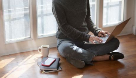 Dlaczego warto korzystać z gadżetów reklamowych