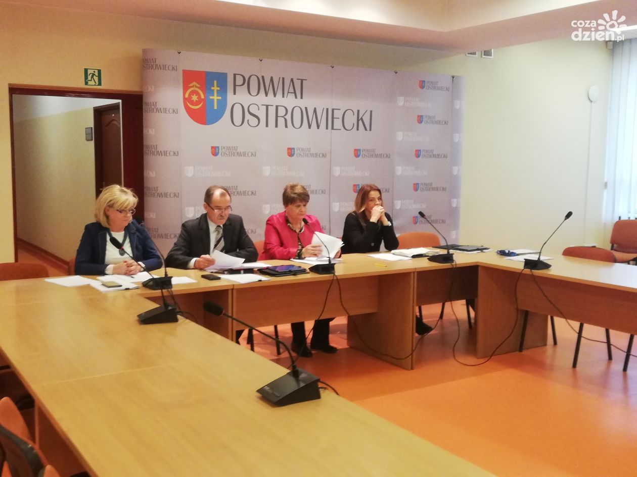 Powiat ostrowiecki. Jutro radni obradują