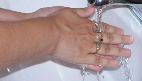 Obradował sztab kryzysowy, szpital w gotowości. Czy Ostrowiec Św. jest gotowy na koronawirusa?