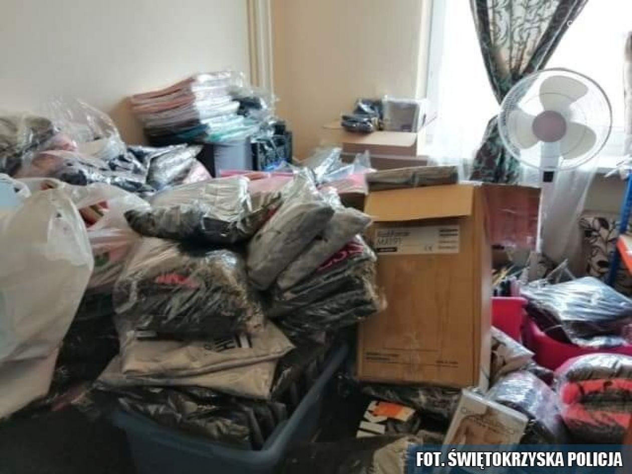 Mieszkanie pełne podróbek