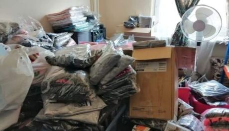 Mieszkanie pełne podróbek