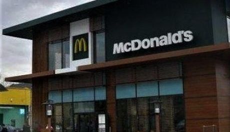 Gwałtowne uduszenie przyczyną śmierci pracownicy McDonald's w Ostrowcu
