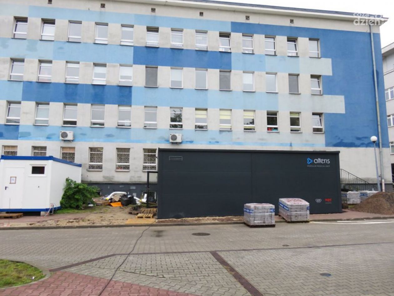 Dwie kliniki Wojewódzkiego Szpitala Zespolonego w Kielcach wstrzymują przyjęcia