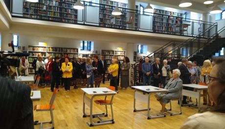 Biblioteka szerzej otwiera drzwi - można już samodzielnie wypożyczać książki