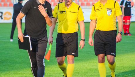 Młodzież z Korony wygrywa w Ostrowcu