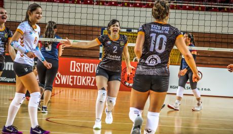 Świetny początek siatkarek KSZO