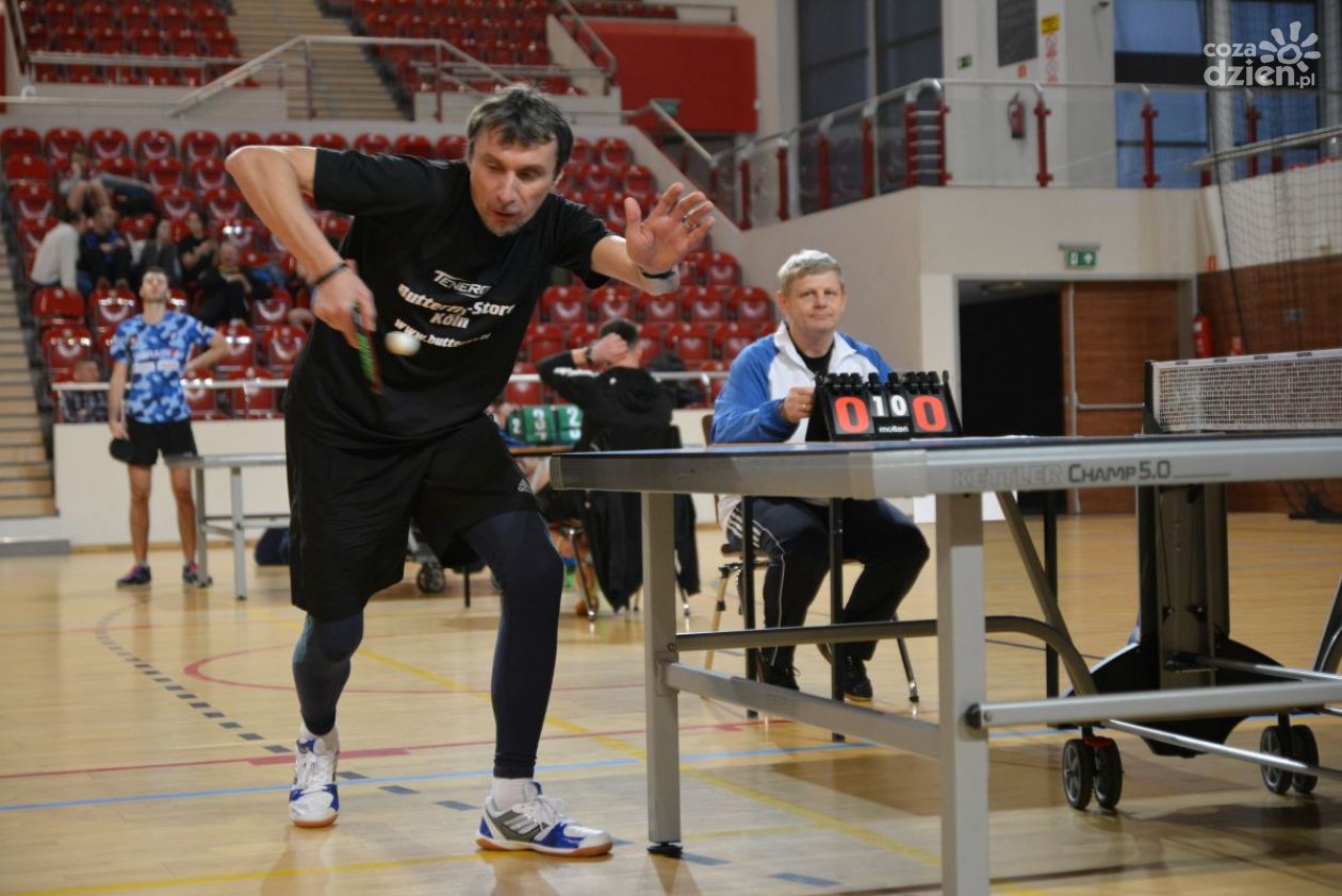 Świąteczno – Noworoczne granie w tenisa stołowego