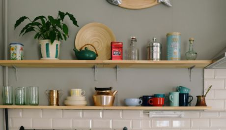 Czyszczenie sprzętów i wymagających powierzchni - odkryj potęgę specjalistycznych środków czyszczących