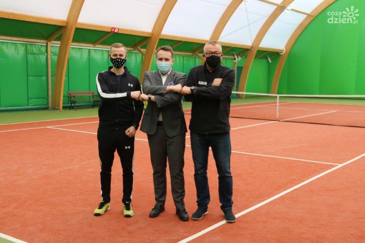Miejskie korty tenisowe w Starachowicach odnowione 