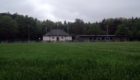 Dziewięć bramek w Kunowie  i remis Świtu z OKS-em - grała Klasa Okręgowa