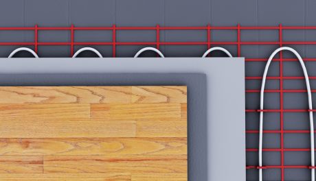 Jak zachowują się panele przy elektrycznym ogrzewaniu podłogowym? 