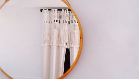 Jak skutecznie i ekologicznie myć lustra w domu?