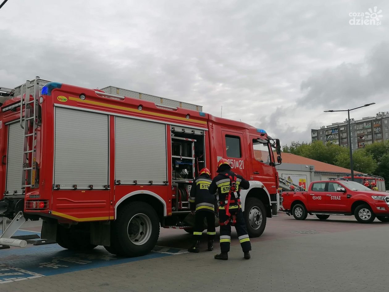 Wakaty w ostrowieckiej straży pożarnej