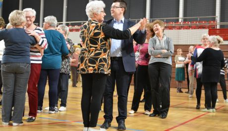 Seniorzy będą uczyć się tańca w hali MOSiR